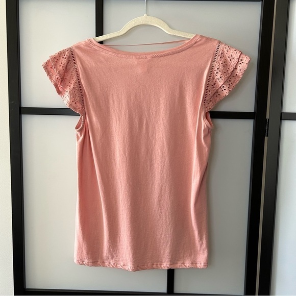 [M] Joe Fresh Powder Pink Short Sleeve Top With Boho Crochet Detail Sleeves - Picture 5 of 10